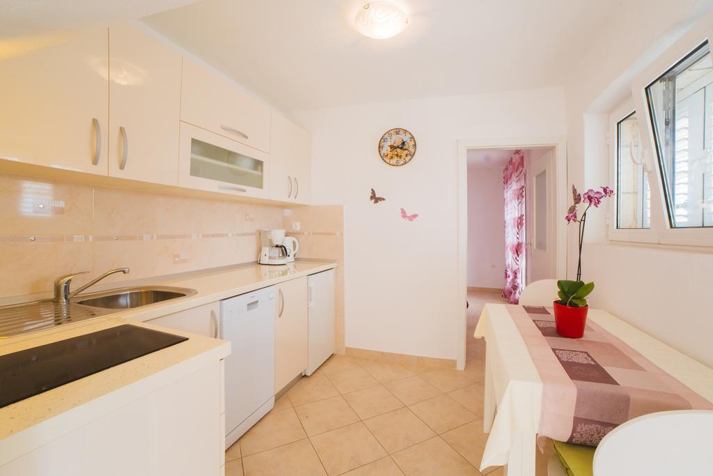 חוואר Apartments Ante Petric מראה חיצוני תמונה
